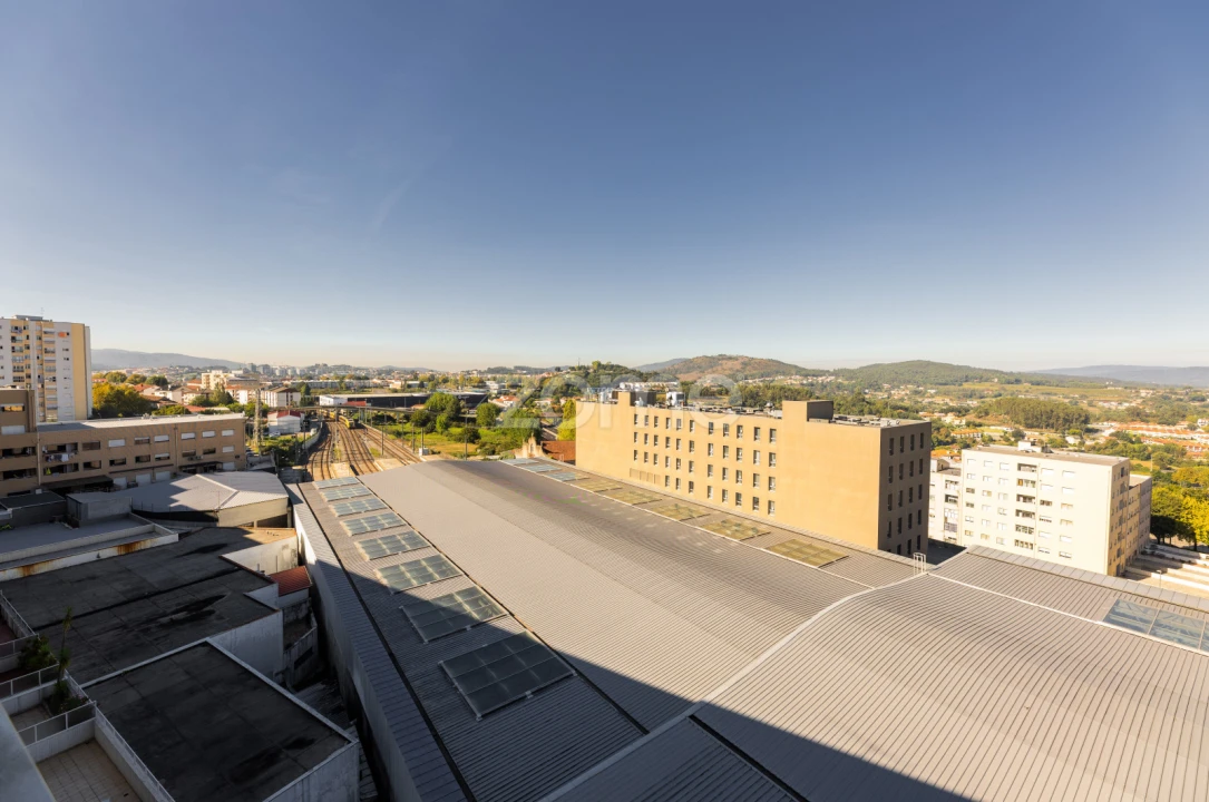 Apartamento T4 para Venda em Braga (Maximinos, Sé e Cividade) Foto 35