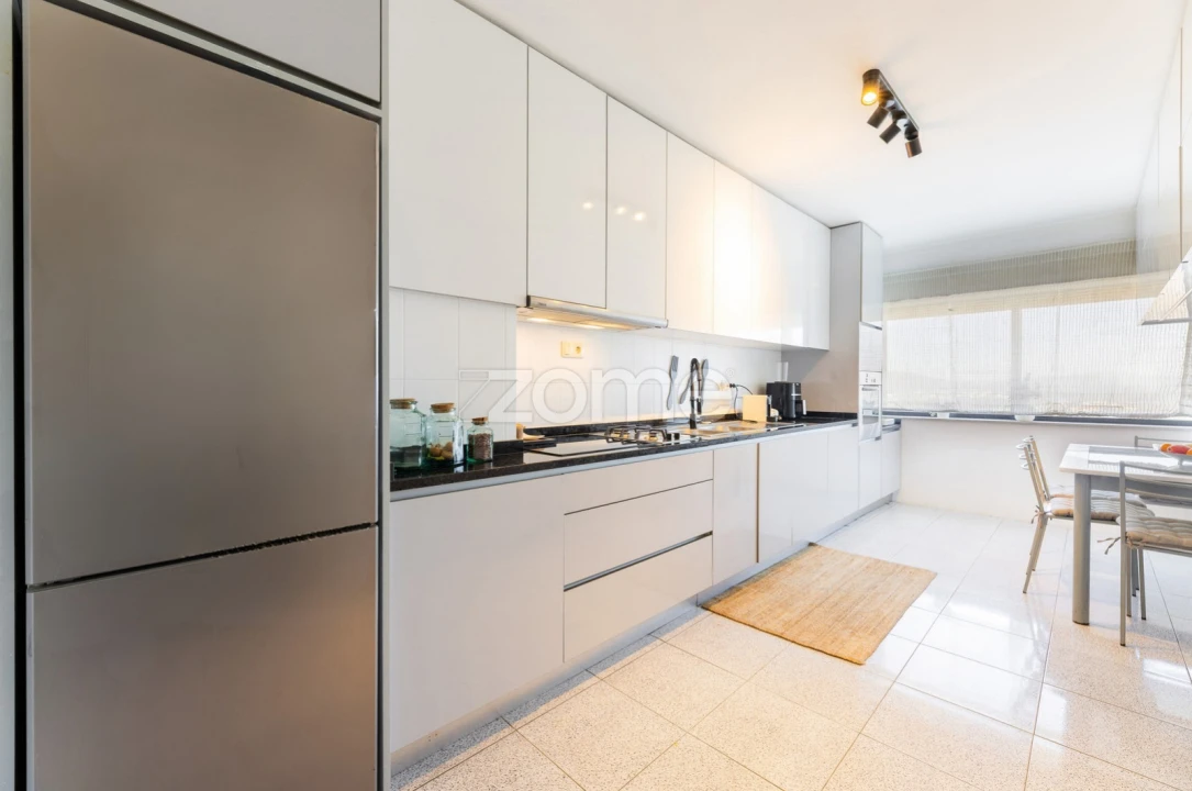 Apartamento T4 para Venda em Braga (Maximinos, Sé e Cividade) Foto 10