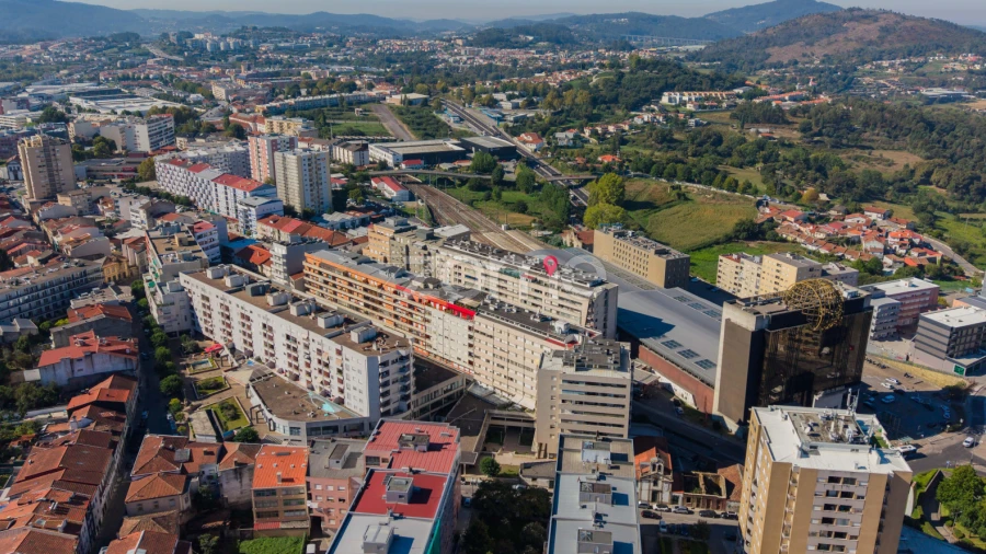 Apartamento T4 para Venda em Braga (Maximinos, Sé e Cividade)