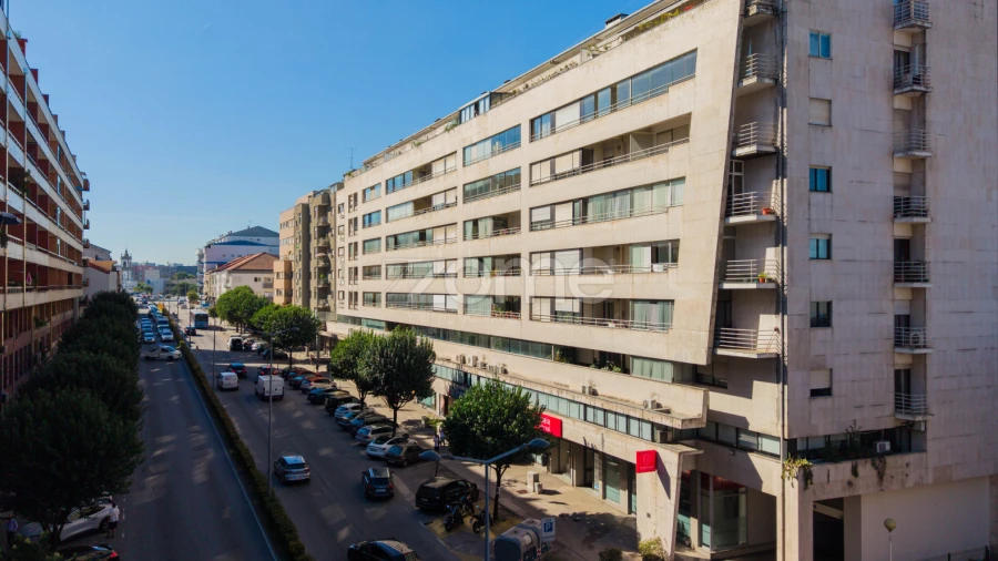 Apartamento T4 para Venda em Braga (Maximinos, Sé e Cividade)