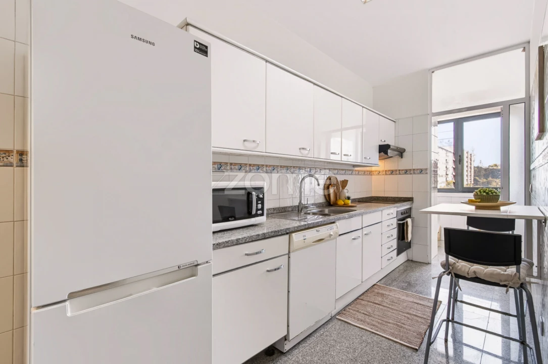 Apartamento T2 para Venda em Rio Tinto Foto 15