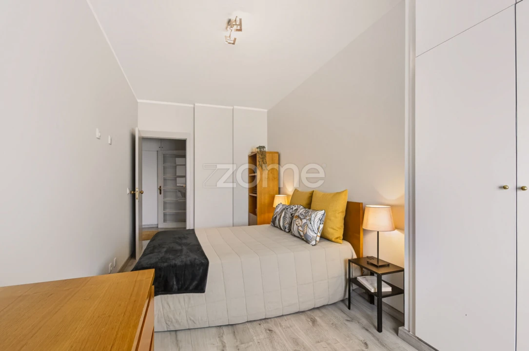 Apartamento T2 para Venda em Rio Tinto Foto 24
