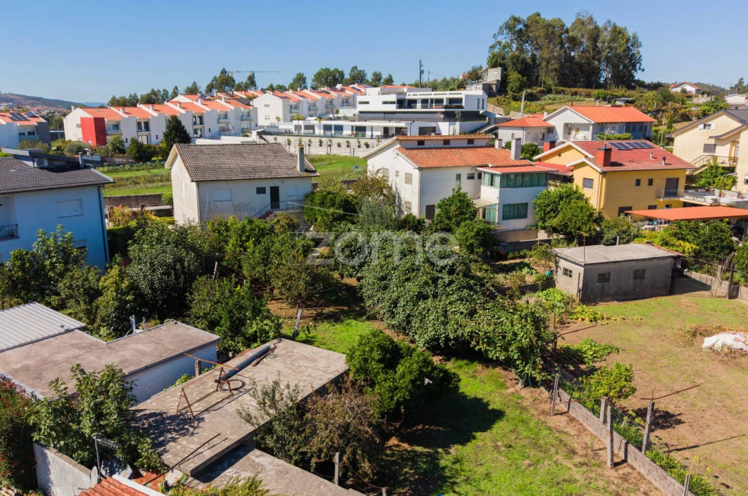 Moradia T3 para Venda em Lomar e Arcos Foto 17