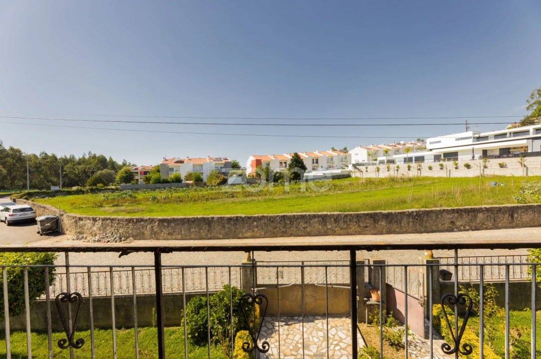 Moradia T3 para Venda em Lomar e Arcos Foto 10