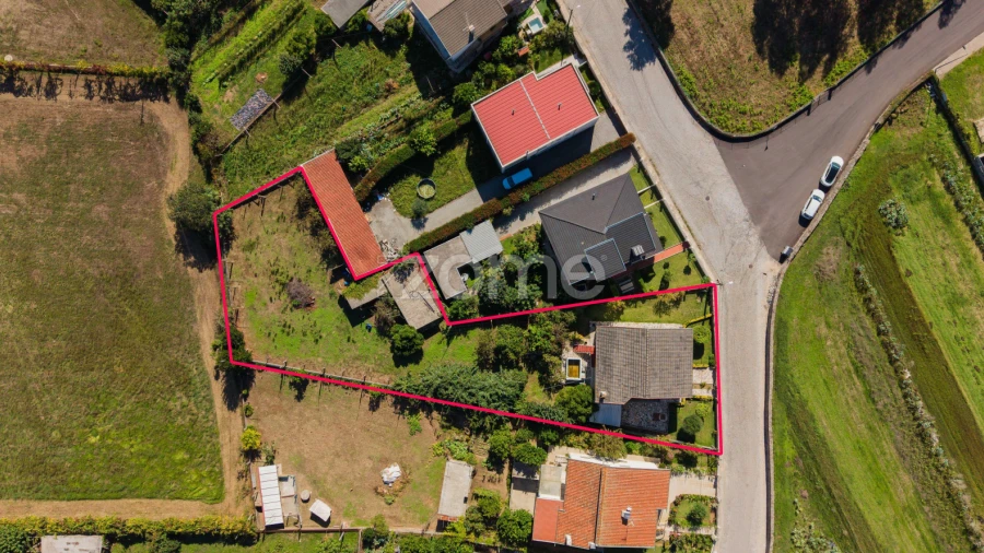 Moradia T3 para Venda em Lomar e Arcos