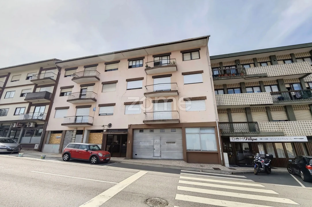 Apartamento T4 para Venda em O. Azeméis, Riba-Ul, Ul, Macinhata Seixa, Madail Foto 27
