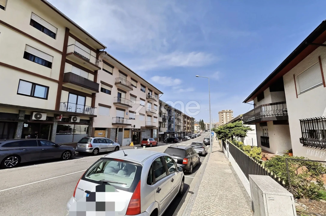 Apartamento T4 para Venda em O. Azeméis, Riba-Ul, Ul, Macinhata Seixa, Madail Foto 30