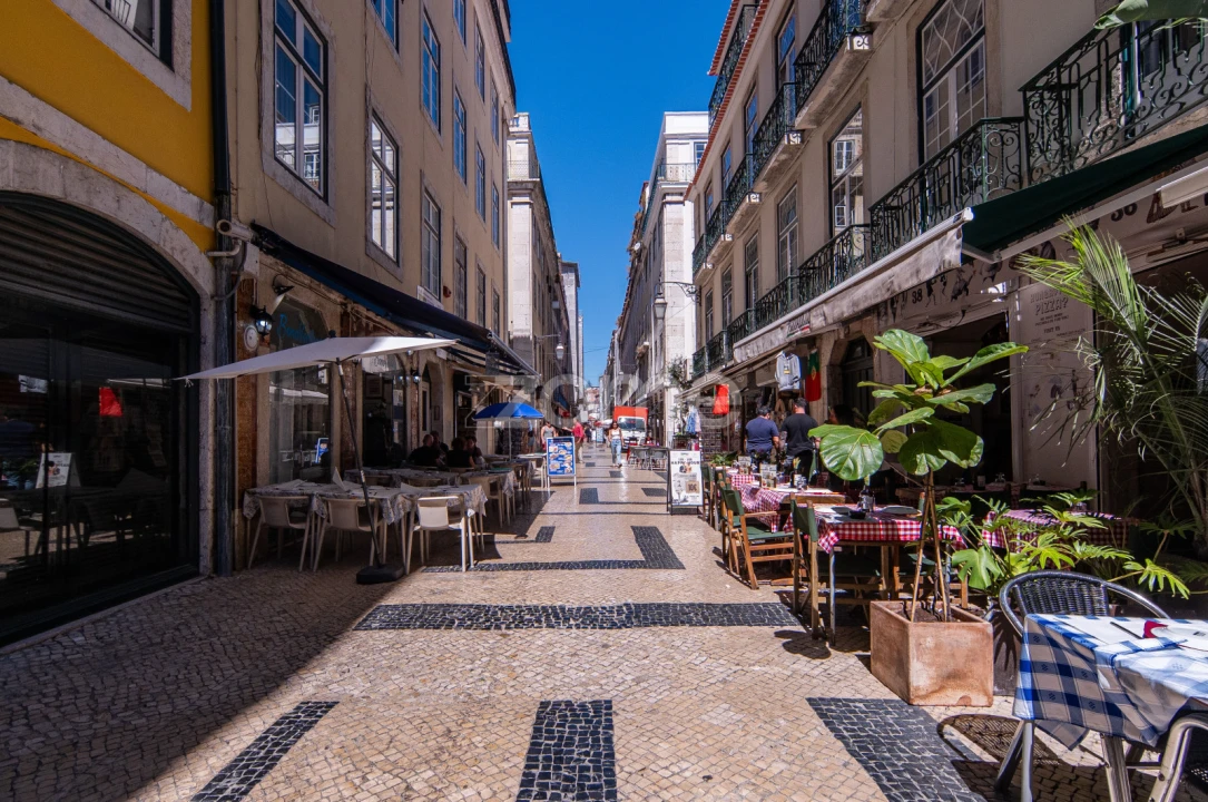 Prédio para Venda em Santa Maria Maior Foto 20