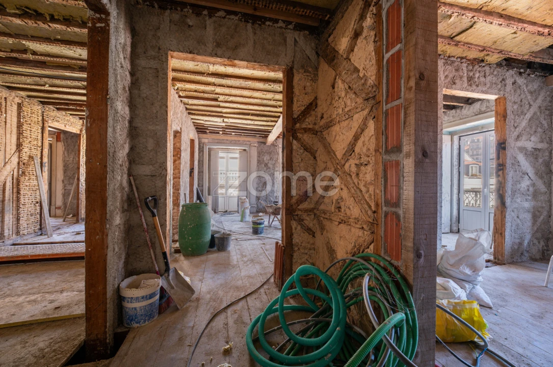 Prédio para Venda em Santa Maria Maior Foto 10