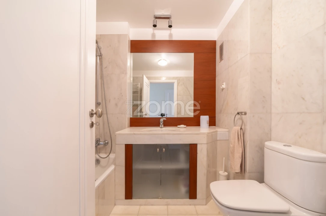 Apartamento T2 para Arrendamento em São Domingos de Benfica Foto 16