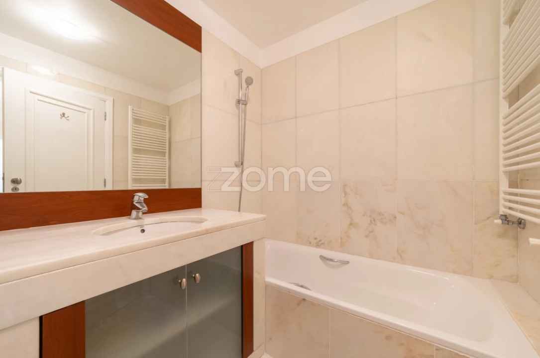 Apartamento T2 para Arrendamento em São Domingos de Benfica Foto 21