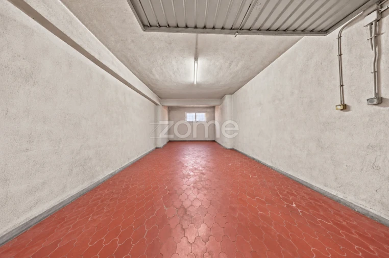 Apartamento T3 para Venda em Carcavelos e Parede Foto 27