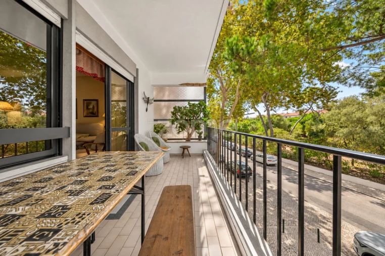 Apartamento T3 para Venda em Carcavelos e Parede Foto 7