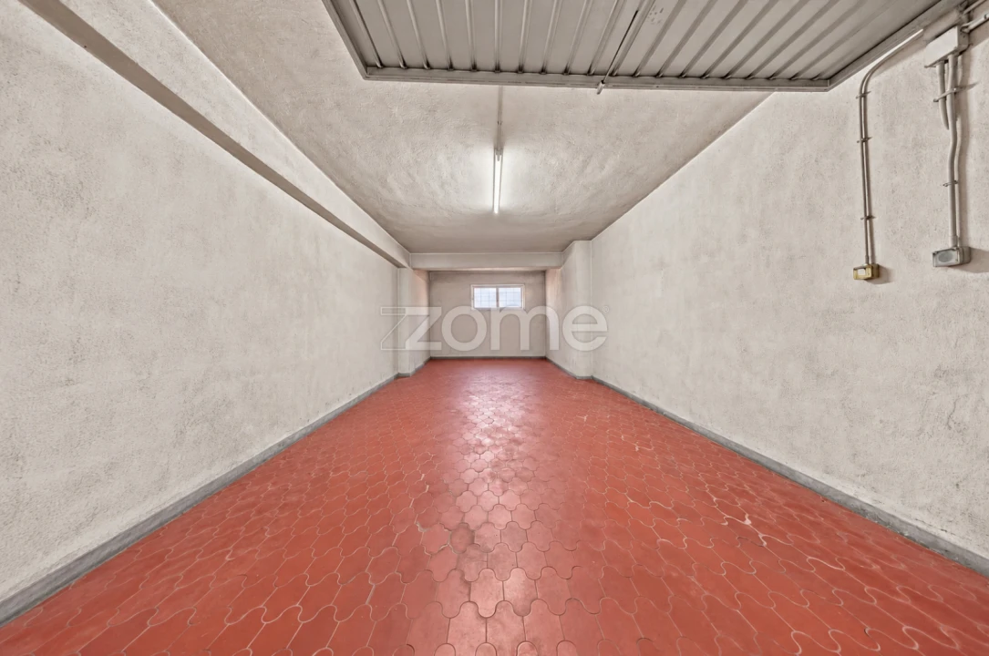 Apartamento T3 para Venda em Carcavelos e Parede Foto 27