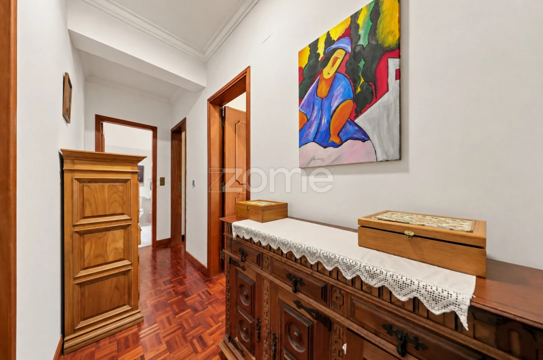 Apartamento T3 para Venda em Carcavelos e Parede Foto 15