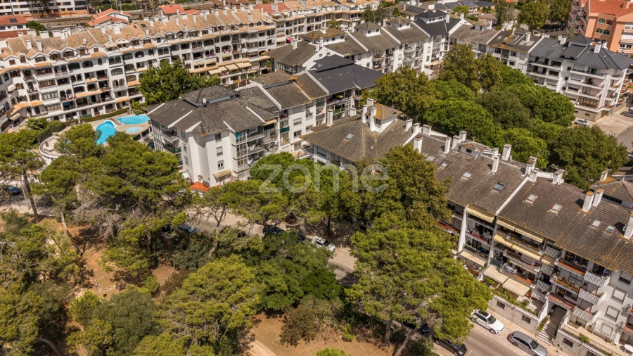 Apartamento T3 para Venda em Carcavelos e Parede