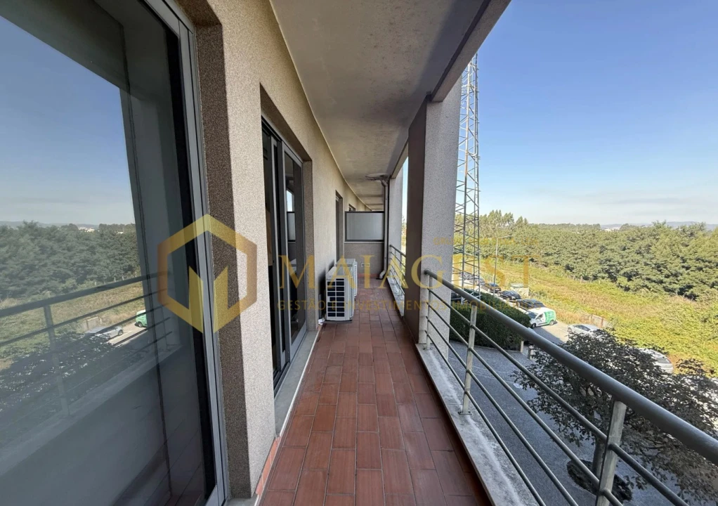 Apartamento T3 para Venda em Pedroso e Seixezelo Foto 30