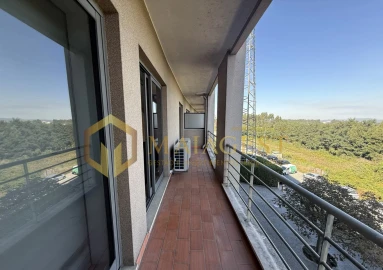 Apartamento T3 para Venda em Pedroso e Seixezelo