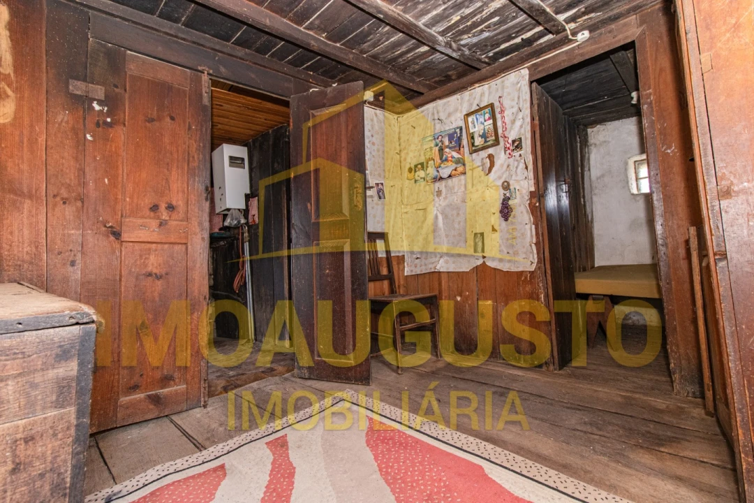 Moradia T2 para Venda em Seixo do Côa e Vale Longo Foto 16