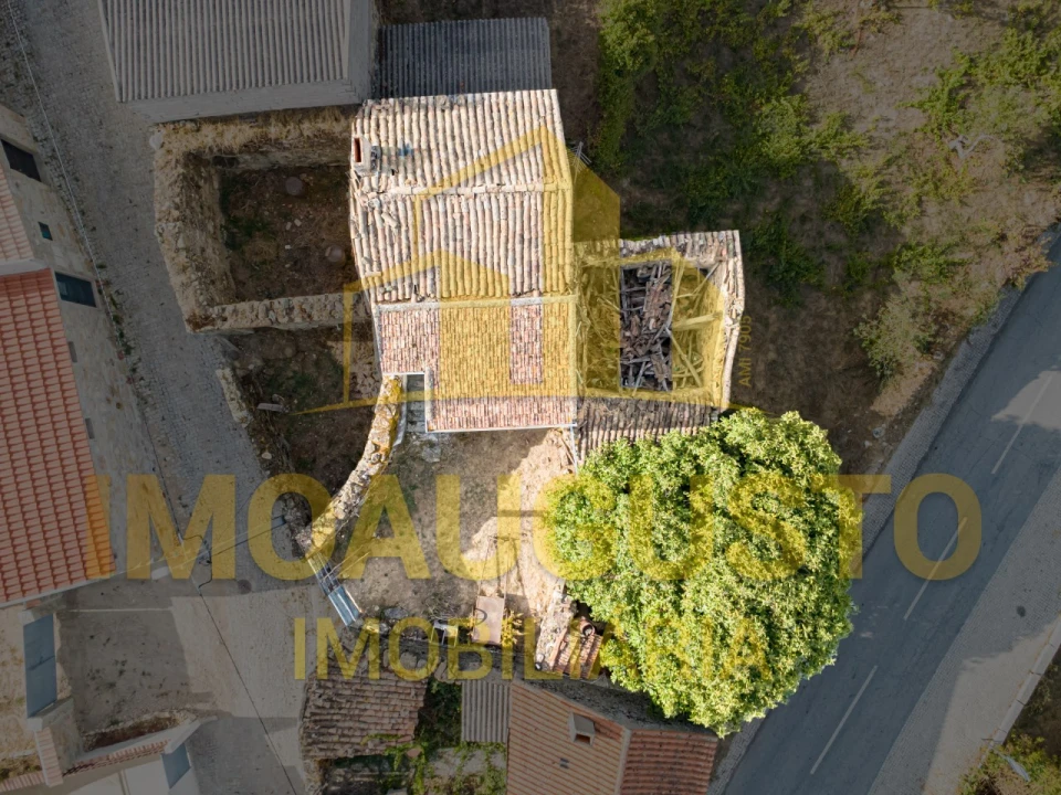 Moradia T2 para Venda em Seixo do Côa e Vale Longo Foto 18