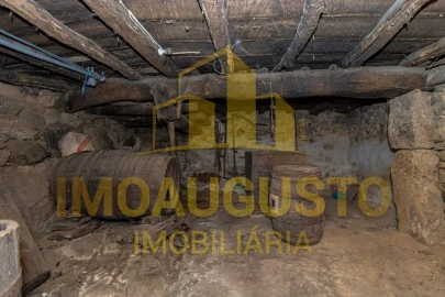 Moradia T2 para Venda em Seixo do Côa e Vale Longo