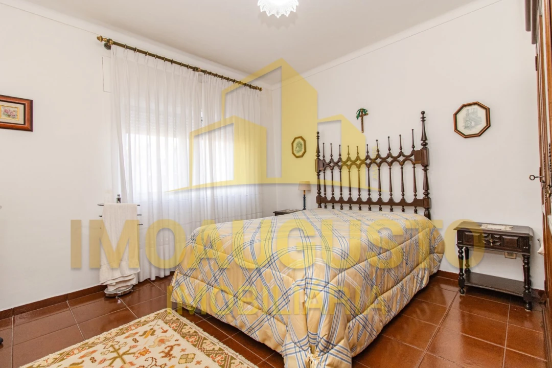 Apartamento T2 para Venda em Guarda Foto 10