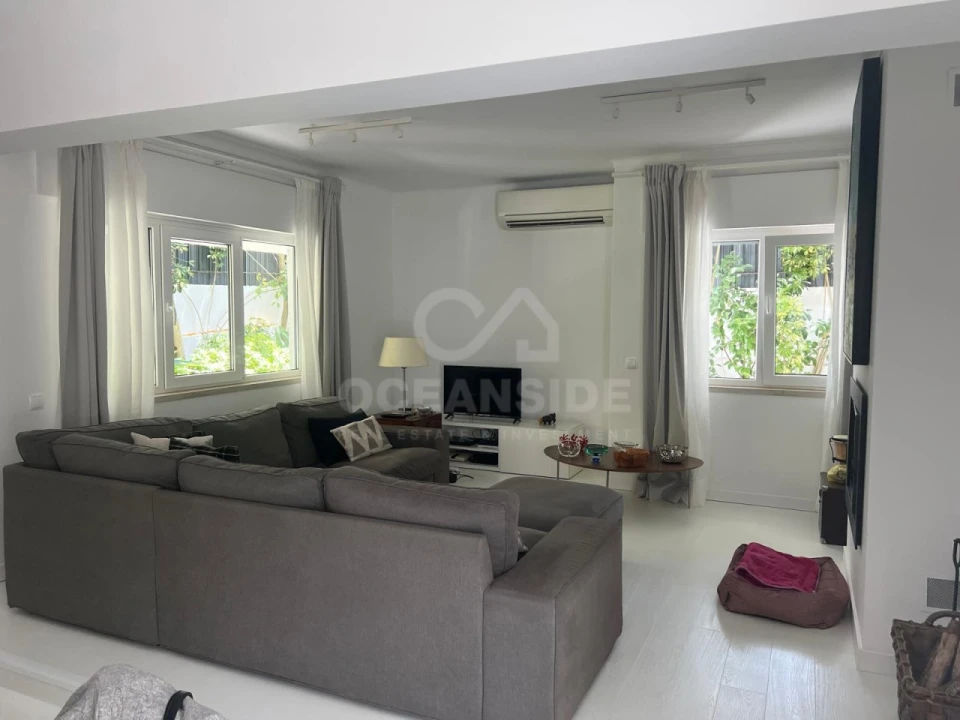 Moradia T4 para Venda em Carcavelos e Parede Foto 2