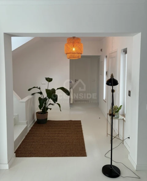 Moradia T4 para Venda em Carcavelos e Parede