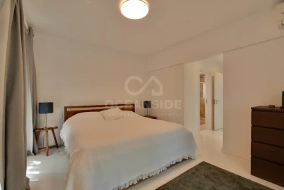 Moradia T4 para Venda em Carcavelos e Parede