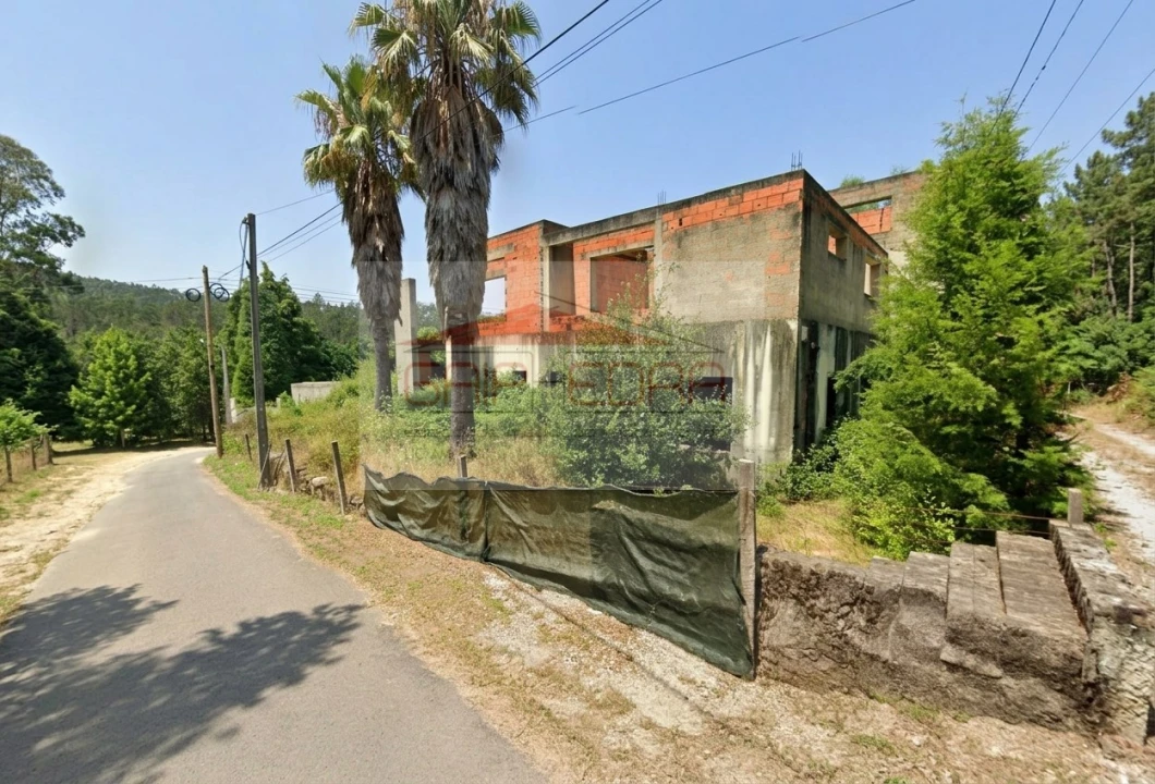 Moradia T2 para Venda em Macinhata do Vouga Foto 3