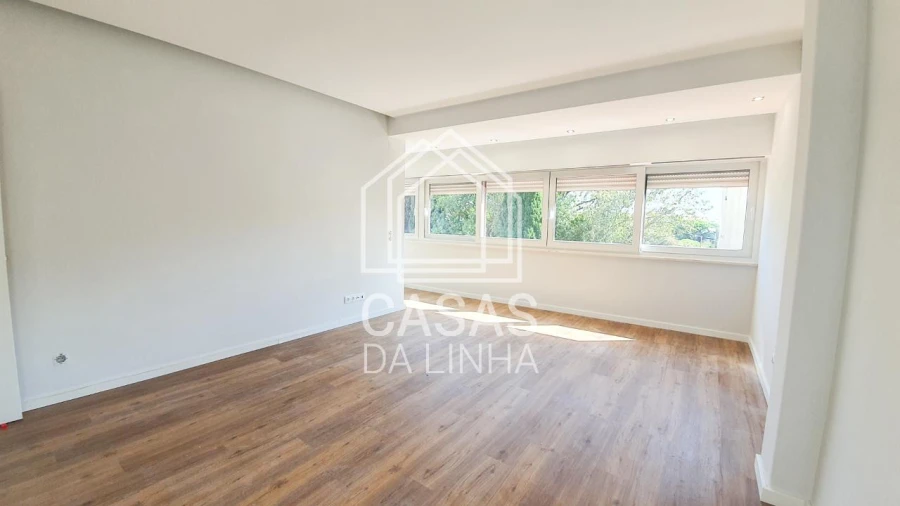 Apartamento T1 para Arrendamento em Carcavelos e Parede Foto 3