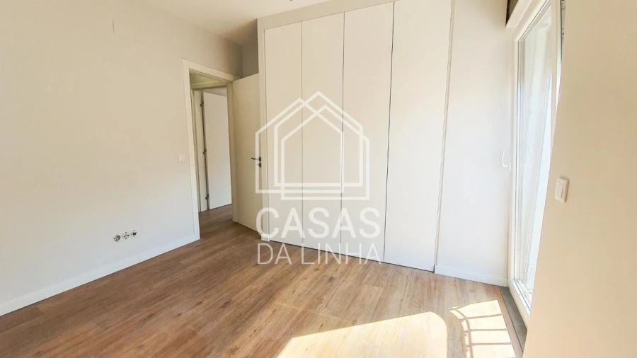 Apartamento T1 para Arrendamento em Carcavelos e Parede Foto 8
