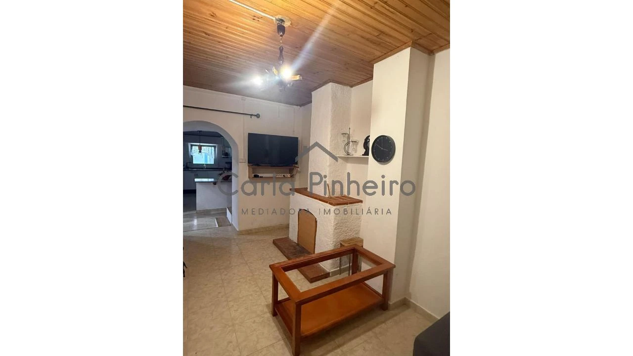 Moradia T3 para Venda em Cercal Foto 6