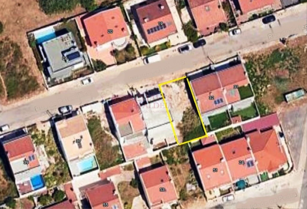 Terreno para Venda em Ramada e Caneças Foto 1
