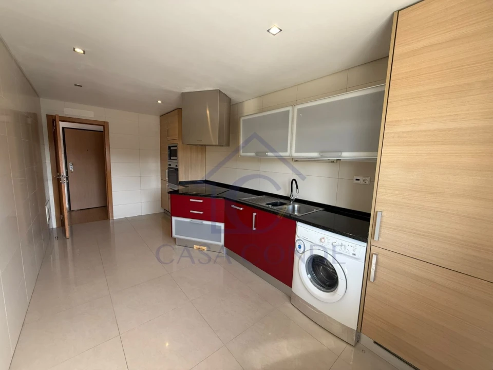 Apartamento T2 para Venda em Fernao Ferro Foto 2