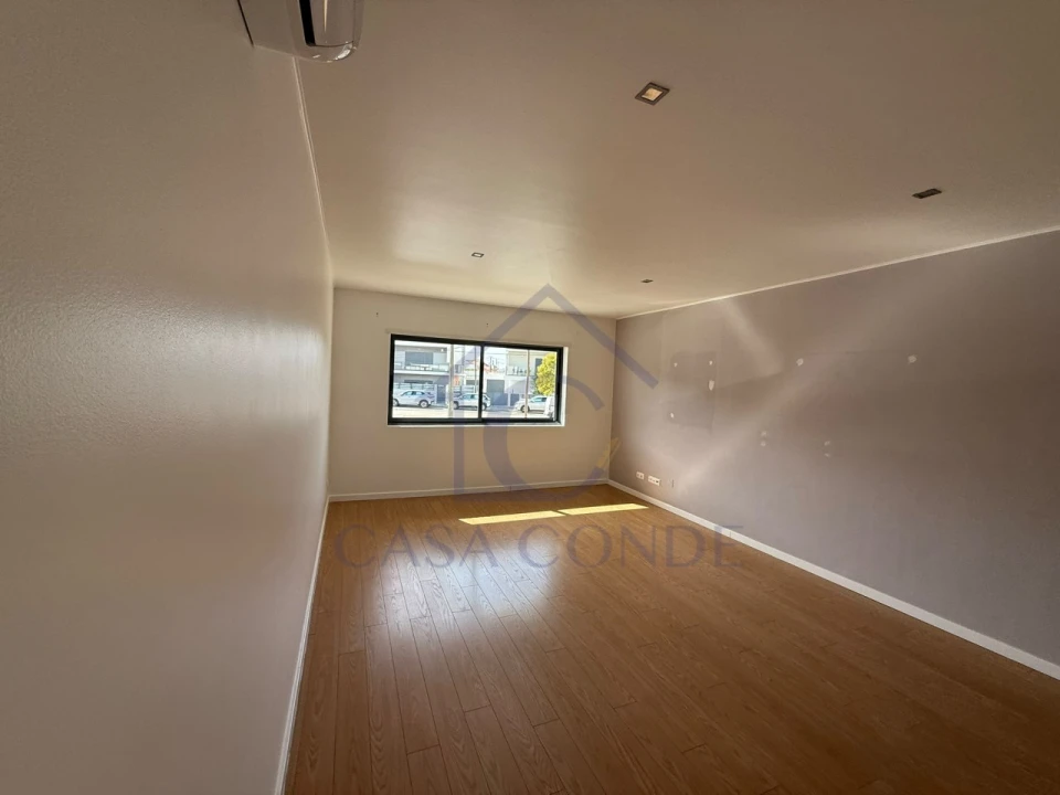 Apartamento T2 para Venda em Fernao Ferro Foto 4