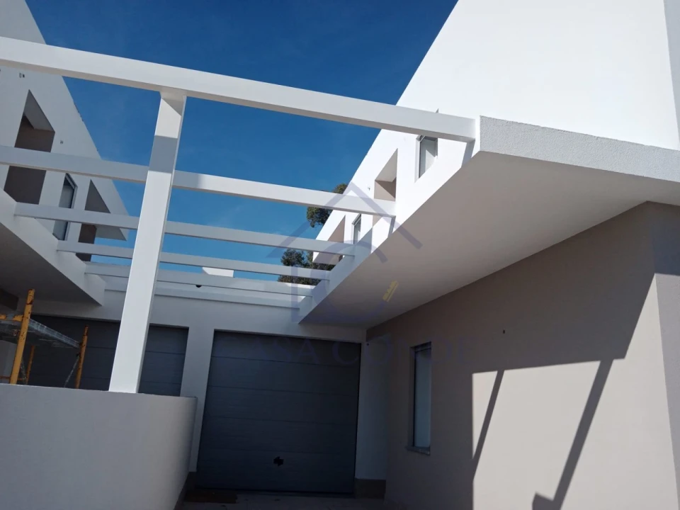 Moradia T4 para Venda em Azeitão (São Lourenço e São Simão) Foto 8