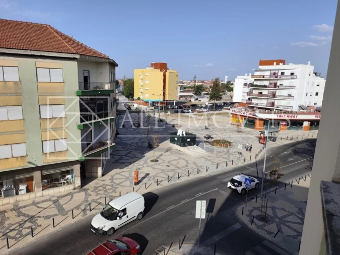 Apartamento T3 para Venda em Barreiro e Lavradio Foto 27