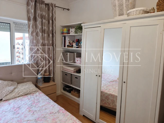 Apartamento T3 para Venda em Barreiro e Lavradio Foto 2