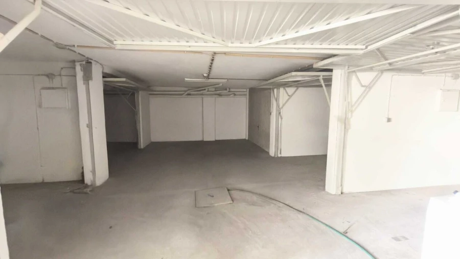 Garagem para Venda em Torres Novas (Santa Maria, Salvador e Santiago)