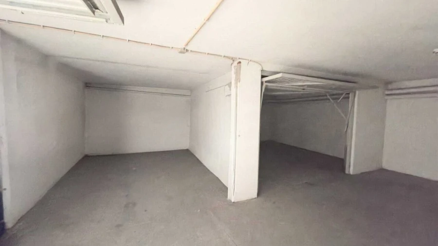 Garagem para Venda em Torres Novas (Santa Maria, Salvador e Santiago) Foto 4