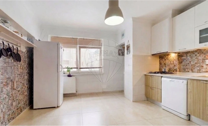 Apartamento T3 para Venda em Malveira e São Miguel de Alcainça Foto 12