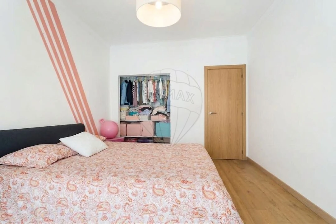 Apartamento T3 para Venda em Malveira e São Miguel de Alcainça Foto 4