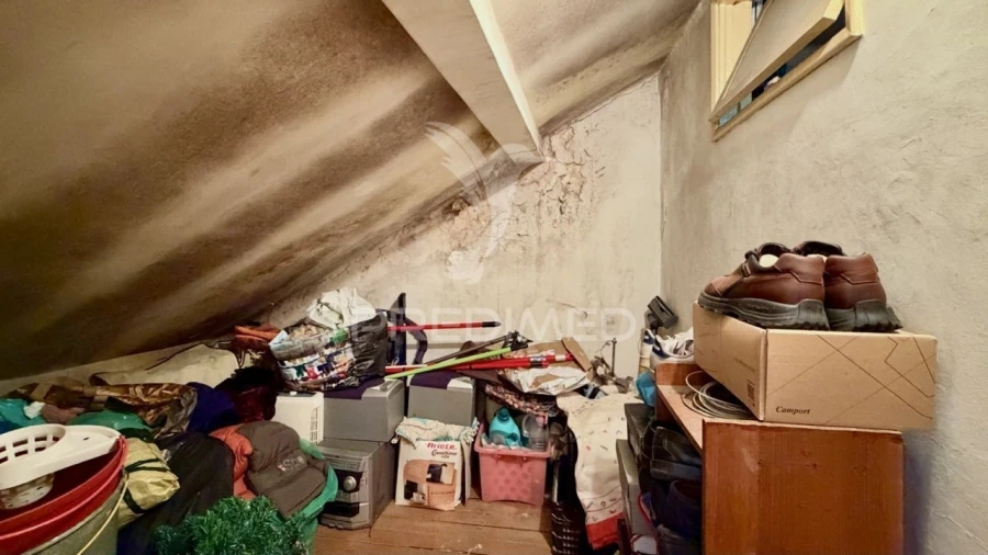 Apartamento T2 para Venda em Santo António Foto 28