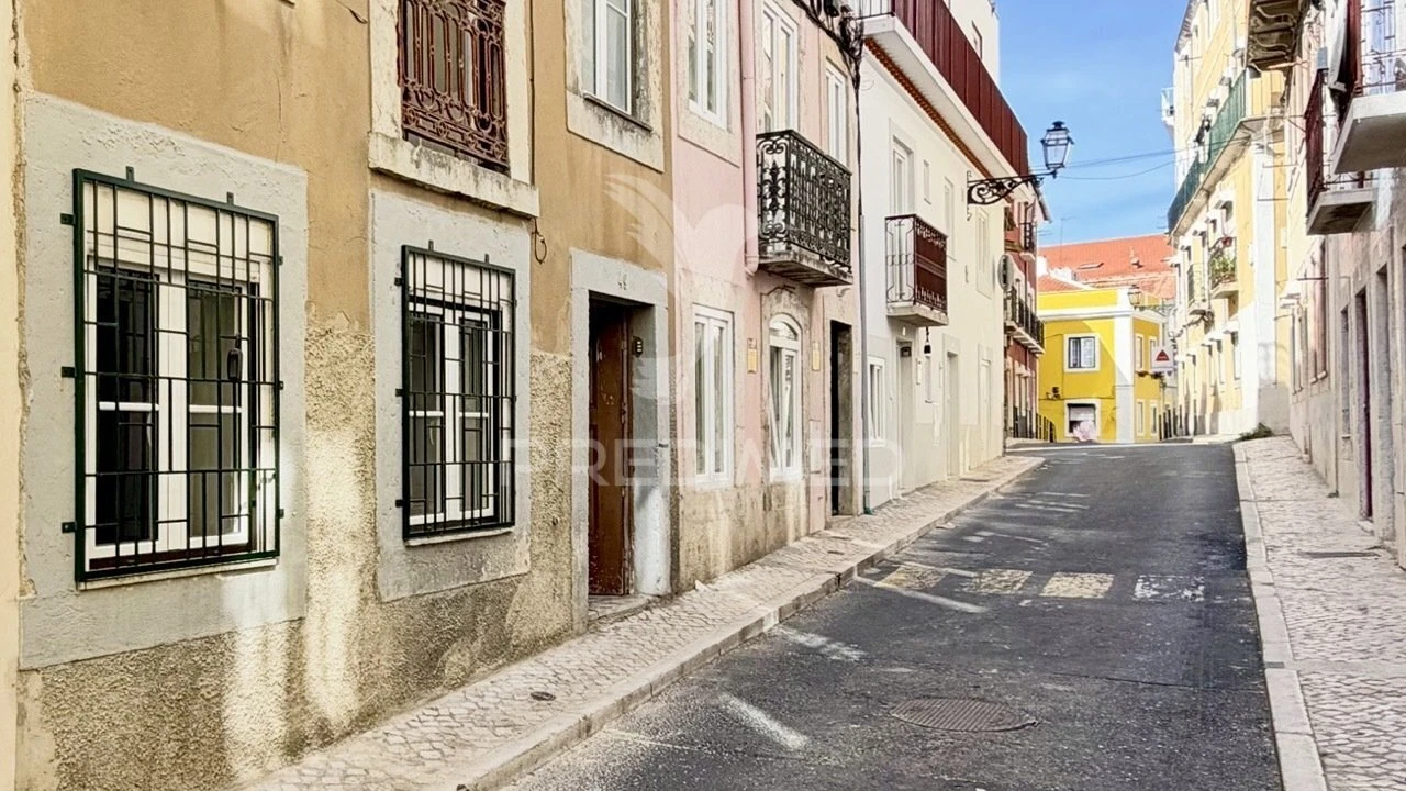 Apartamento T2 para Venda em Santo António Foto 1
