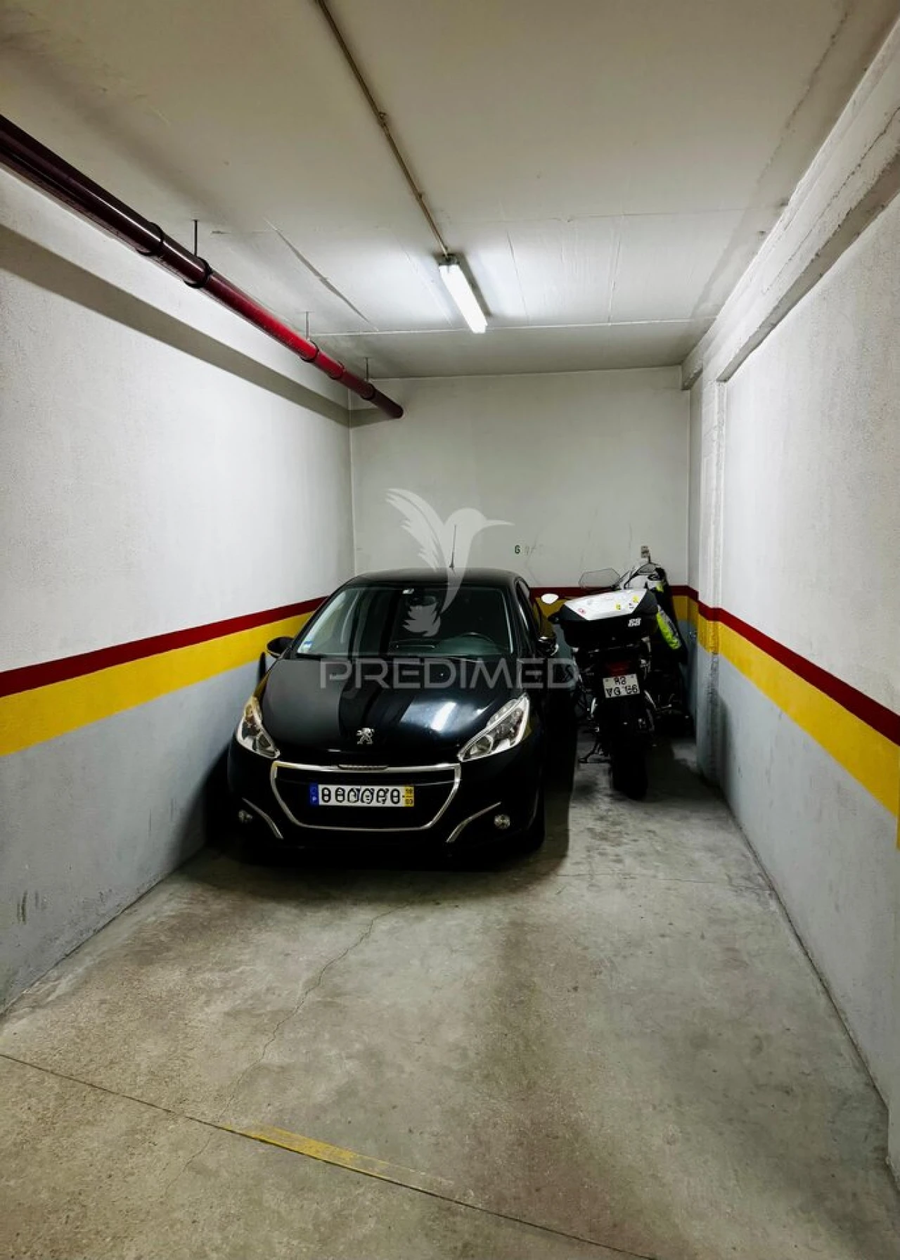 Apartamento T2 para Venda em Agualva e Mira-Sintra Foto 14