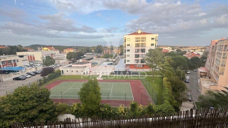 Apartamento T2 para Venda em Agualva e Mira-Sintra Foto 19