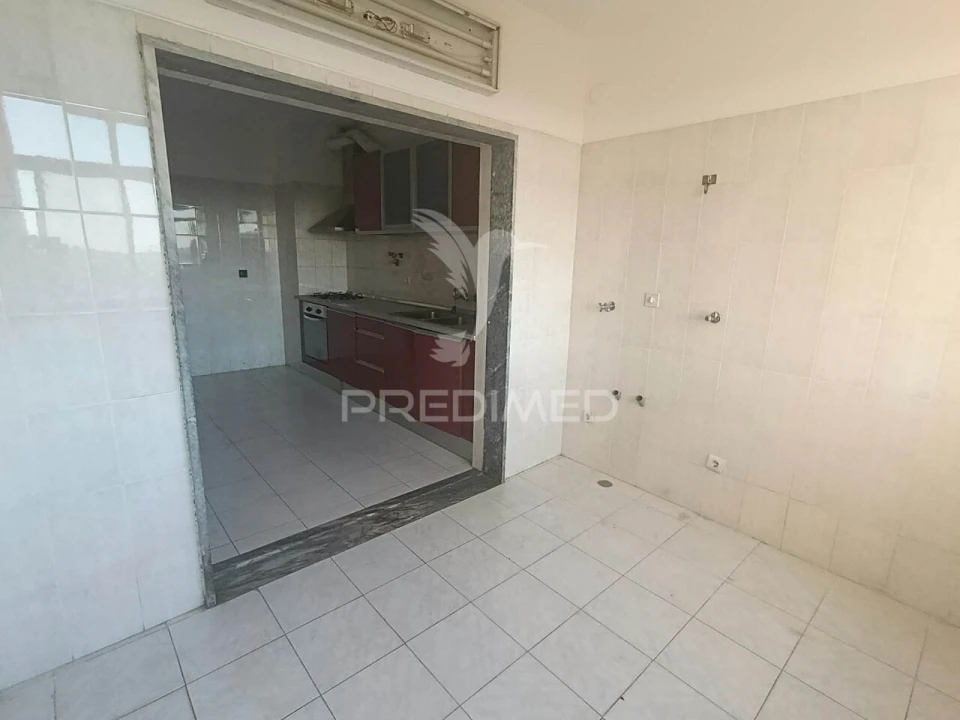 Apartamento T4 para Venda em Setubal (São Sebastião) Foto 3
