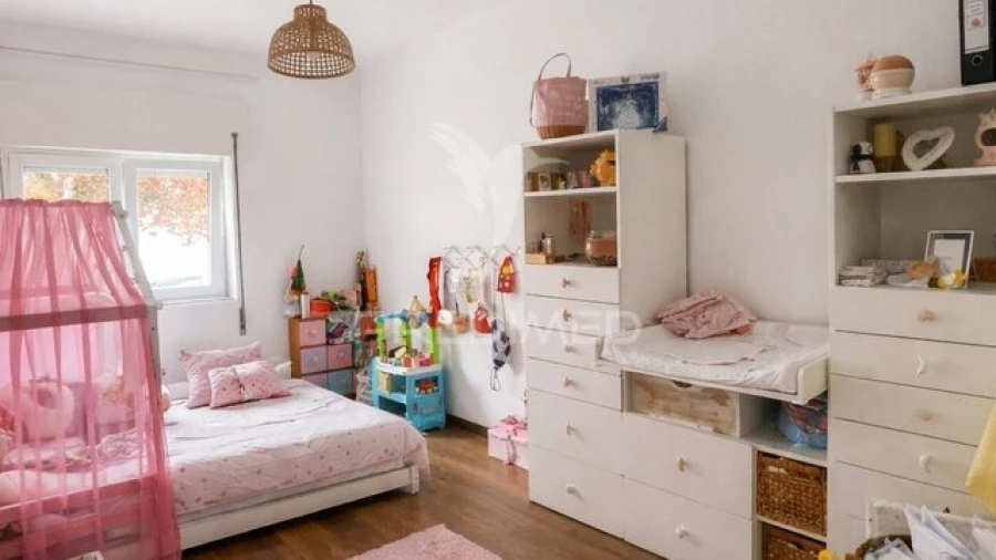 Apartamento T3 para Venda em Marvila, Ribeira Santarém, São Salvador, São Nicolau