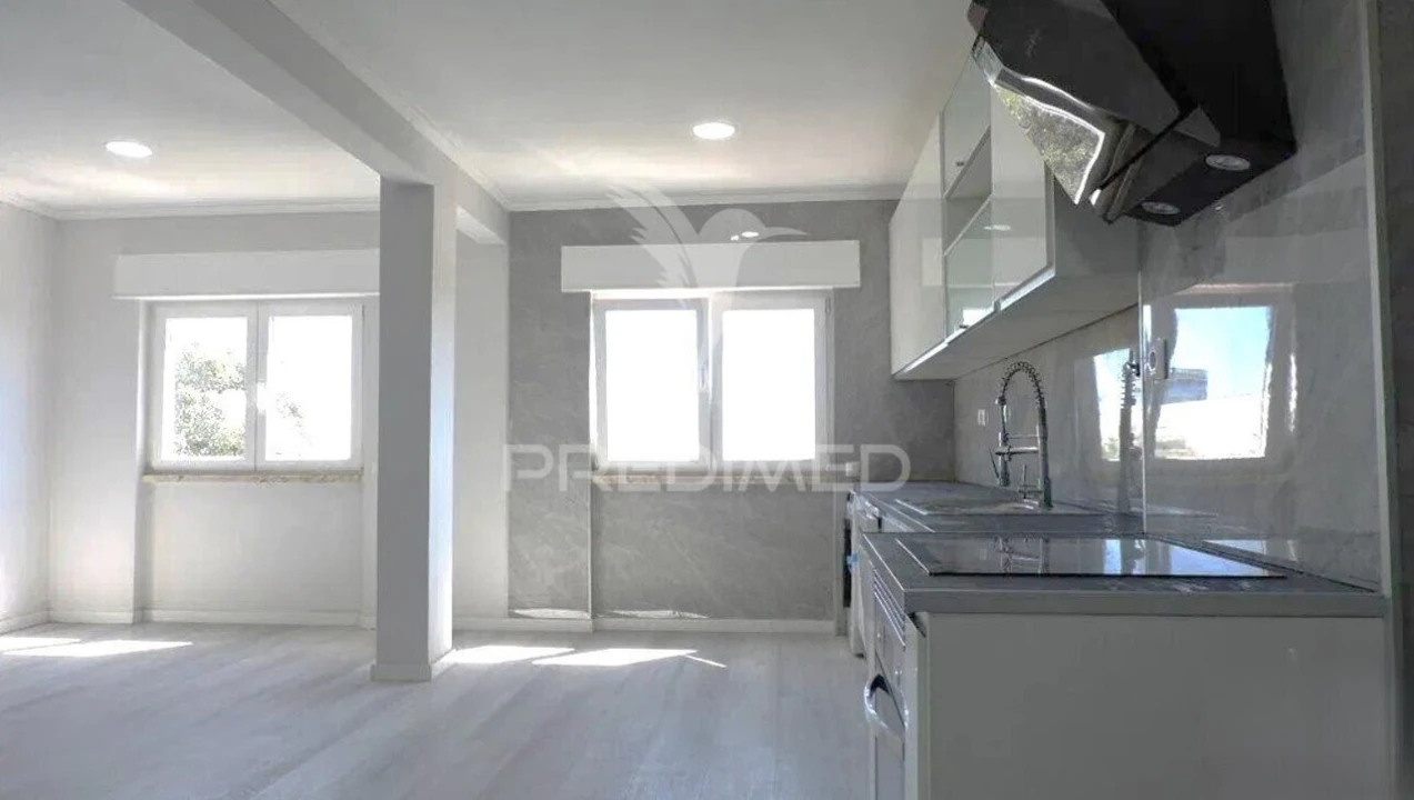 Apartamento T2 para Venda em Setubal (São Sebastião) Foto 4